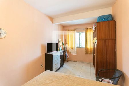 Quarto 1 (segundo andar) de casa à venda com 2 quartos, 240m² em Benfica, Rio de Janeiro