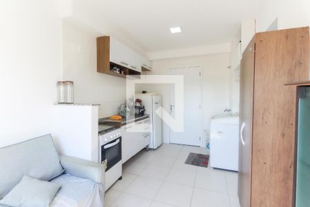 Sala - Cozinha de apartamento para alugar com 2 quartos, 32m² em Colônia (zona Leste), São Paulo