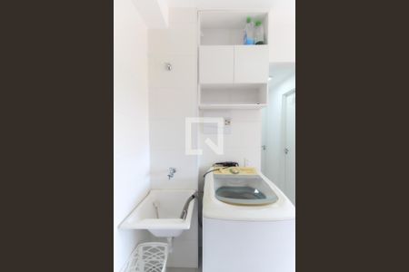 Sala - Cozinha de apartamento para alugar com 2 quartos, 32m² em Colônia (zona Leste), São Paulo