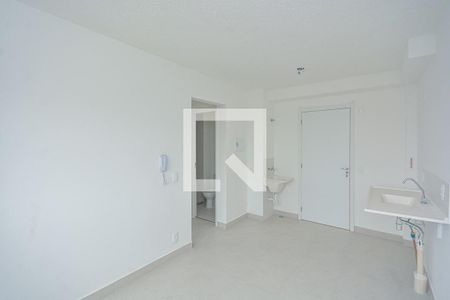 Apartamento à venda com 2 quartos, 33m² em Socorro, São Paulo