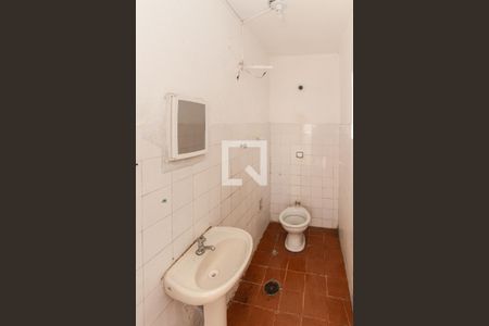 Banheiro de casa para alugar com 1 quarto, 50m² em Vila Leonor, São Paulo