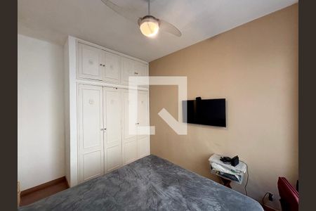 Quarto 1 de apartamento à venda com 2 quartos, 64m² em Leme, Rio de Janeiro