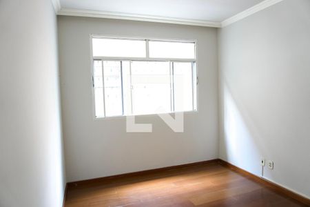 Sala de apartamento para alugar com 2 quartos, 60m² em Santo Antônio, Belo Horizonte