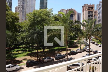 Vista da Sacada da Sala/cozinha de apartamento para alugar com 1 quarto, 62m² em Jardim Goiás, Goiânia