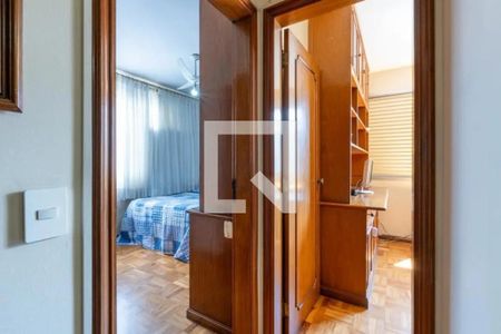 Foto 02 de apartamento à venda com 3 quartos, 117m² em Pinheiros, São Paulo