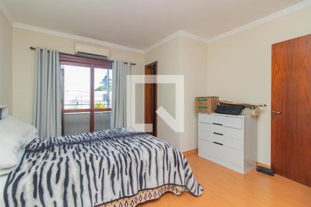 Quarto 1 de casa à venda com 5 quartos, 300m² em Espírito Santo, Porto Alegre