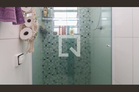 Banheiro de casa para alugar com 2 quartos, 56m² em Jardim Brasil (zona Norte), São Paulo