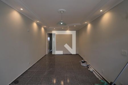 Sala de casa à venda com 3 quartos, 188m² em Vila Carrão, São Paulo