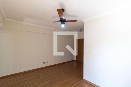 Sala de apartamento para alugar com 1 quarto, 50m² em Centro, Campinas