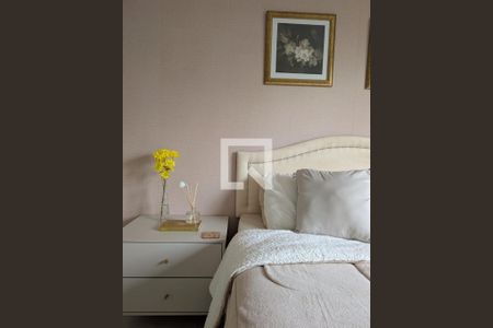 Quarto de apartamento para alugar com 2 quartos, 96m² em Campo Grande, Santos