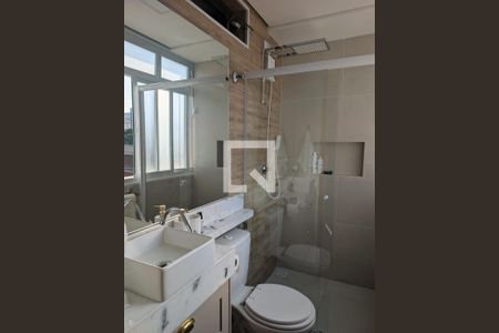 Banheiro de apartamento para alugar com 2 quartos, 96m² em Campo Grande, Santos