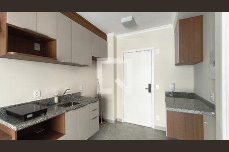 Sala/Cozinha de apartamento para alugar com 1 quarto, 28m² em Liberdade, São Paulo