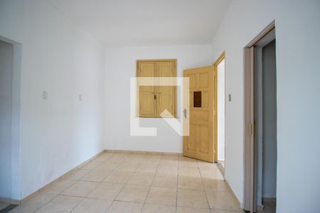 Sala de casa para alugar com 1 quarto, 50m² em Irajá, Rio de Janeiro