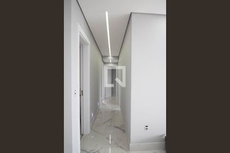 Corredor de apartamento à venda com 3 quartos, 109m² em Macedo, Guarulhos