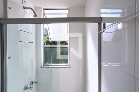 Banheiro da Suíte de apartamento para alugar com 2 quartos, 56m² em São Lucas, Belo Horizonte