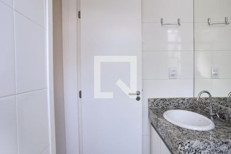 Banheiro da Suíte de apartamento para alugar com 2 quartos, 56m² em São Lucas, Belo Horizonte