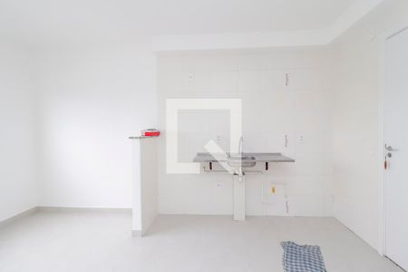 Sala/Cozinha de apartamento para alugar com 2 quartos, 32m² em Colônia (zona Leste), São Paulo