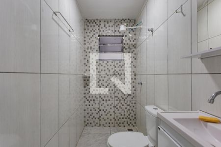 Banheiro de casa para alugar com 1 quarto, 40m² em Jardim Vergueiro, São Paulo