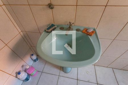 Casa 1 - Banheiro  de casa à venda com 2 quartos, 50m² em Taboão, Diadema