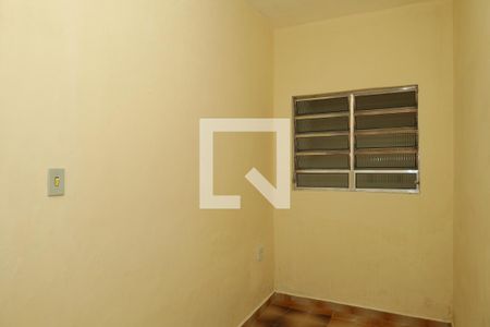 Quarto 2 de casa para alugar com 2 quartos, 137m² em Vila Jacuí, São Paulo