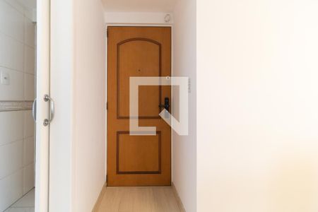 Entrada  de apartamento à venda com 3 quartos, 96m² em Cambuci, São Paulo