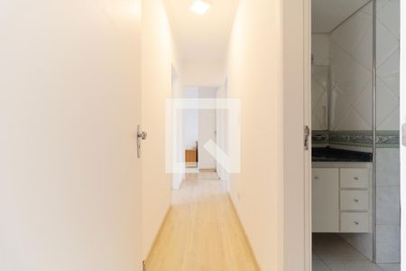 Corredor de apartamento à venda com 3 quartos, 96m² em Cambuci, São Paulo