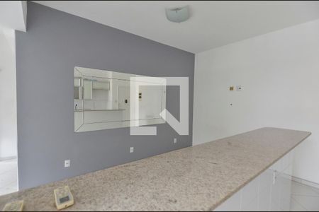 Sala de apartamento para alugar com 1 quarto, 68m² em Tijuca, Rio de Janeiro