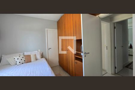 Quarto de apartamento à venda com 3 quartos, 140m² em Barra da Tijuca, Rio de Janeiro