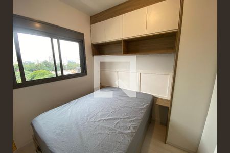 Quarto de kitnet/studio para alugar com 1 quarto, 28m² em Chácara Santo Antônio (zona Sul), São Paulo