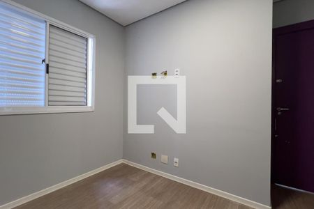 Quarto 1 de apartamento para alugar com 2 quartos, 44m² em Jardim Las Vegas, Guarulhos