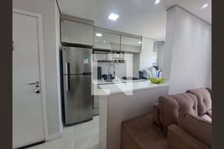 Cozinha de apartamento para alugar com 2 quartos, 46m² em Quitaúna, Osasco