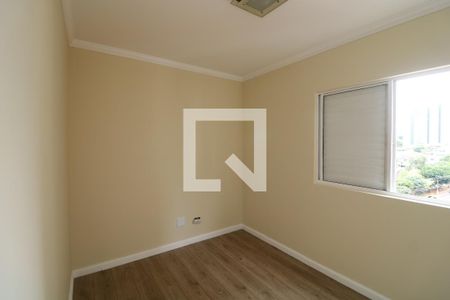 Quarto 2 de apartamento para alugar com 2 quartos, 64m² em Vila Ivone, São Paulo