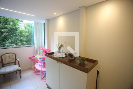 Sala de apartamento à venda com 3 quartos, 107m² em Grajaú, Belo Horizonte
