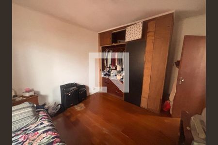 Foto 14 de casa à venda com 3 quartos, 200m² em Jardim Bonfiglioli, São Paulo