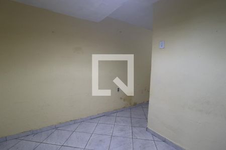 Sala de casa para alugar com 1 quarto, 50m² em Vila Linda, Santo André