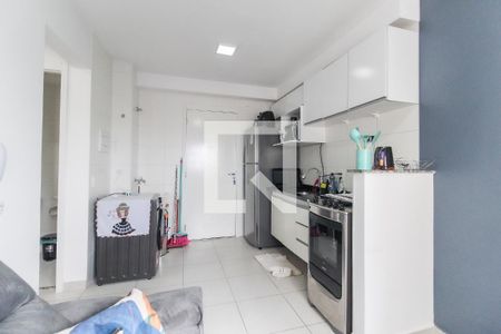 Sala - Cozinha de apartamento para alugar com 2 quartos, 34m² em Colônia (zona Leste), São Paulo