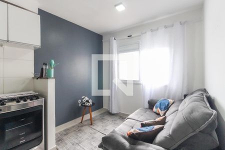 Sala - Cozinha de apartamento para alugar com 2 quartos, 34m² em Colônia (zona Leste), São Paulo