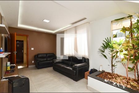 Sala de Estar de apartamento à venda com 4 quartos, 215m² em São Lucas, Belo Horizonte