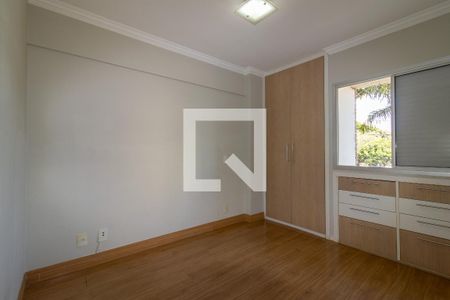 Suite de apartamento para alugar com 3 quartos, 90m² em Jardim das Paineiras, Campinas