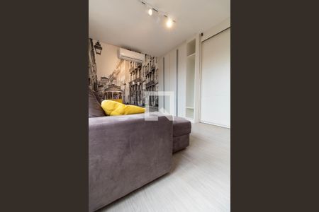 SALA de apartamento para alugar com 1 quarto, 70m² em Cambuí, Campinas