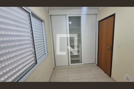 Quarto de casa para alugar com 3 quartos, 135m² em Chácara São João, São Paulo