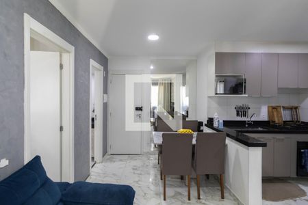 Sala e Cozinha de apartamento para alugar com 2 quartos, 38m² em Jardim Lideranca, São Paulo
