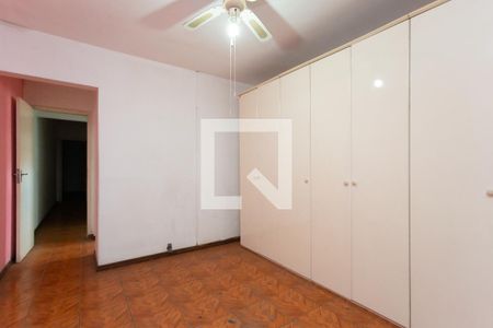 Quarto 1  de casa para alugar com 3 quartos, 200m² em Vila Monte Santo, São Paulo