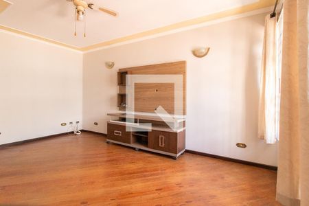 Sala de casa para alugar com 3 quartos, 140m² em Cajuru, Curitiba
