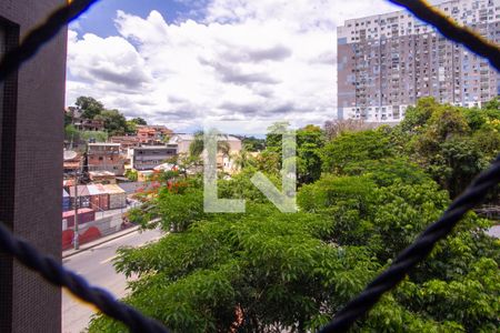 Vista da Sala de apartamento para alugar com 2 quartos, 57m² em Mutondo, São Gonçalo