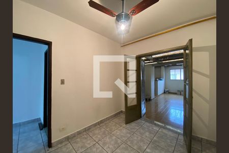 Quarto 2 de casa à venda com 2 quartos, 200m² em Vila Constança, São Paulo