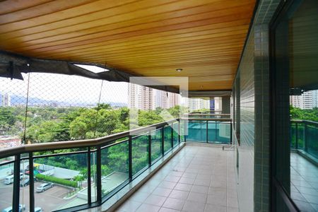 Varanda de apartamento à venda com 3 quartos, 143m² em Barra da Tijuca, Rio de Janeiro
