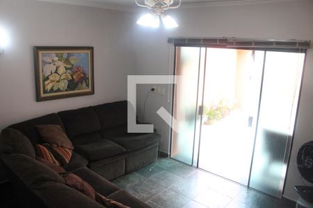 Sala de casa à venda com 3 quartos, 150m² em Cerâmica, São Caetano do Sul