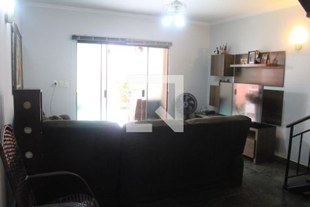 Sala de casa à venda com 3 quartos, 150m² em Cerâmica, São Caetano do Sul