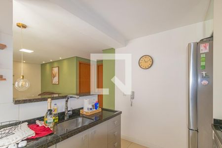 Sala/Cozinha de apartamento à venda com 2 quartos, 45m² em Igara, Canoas